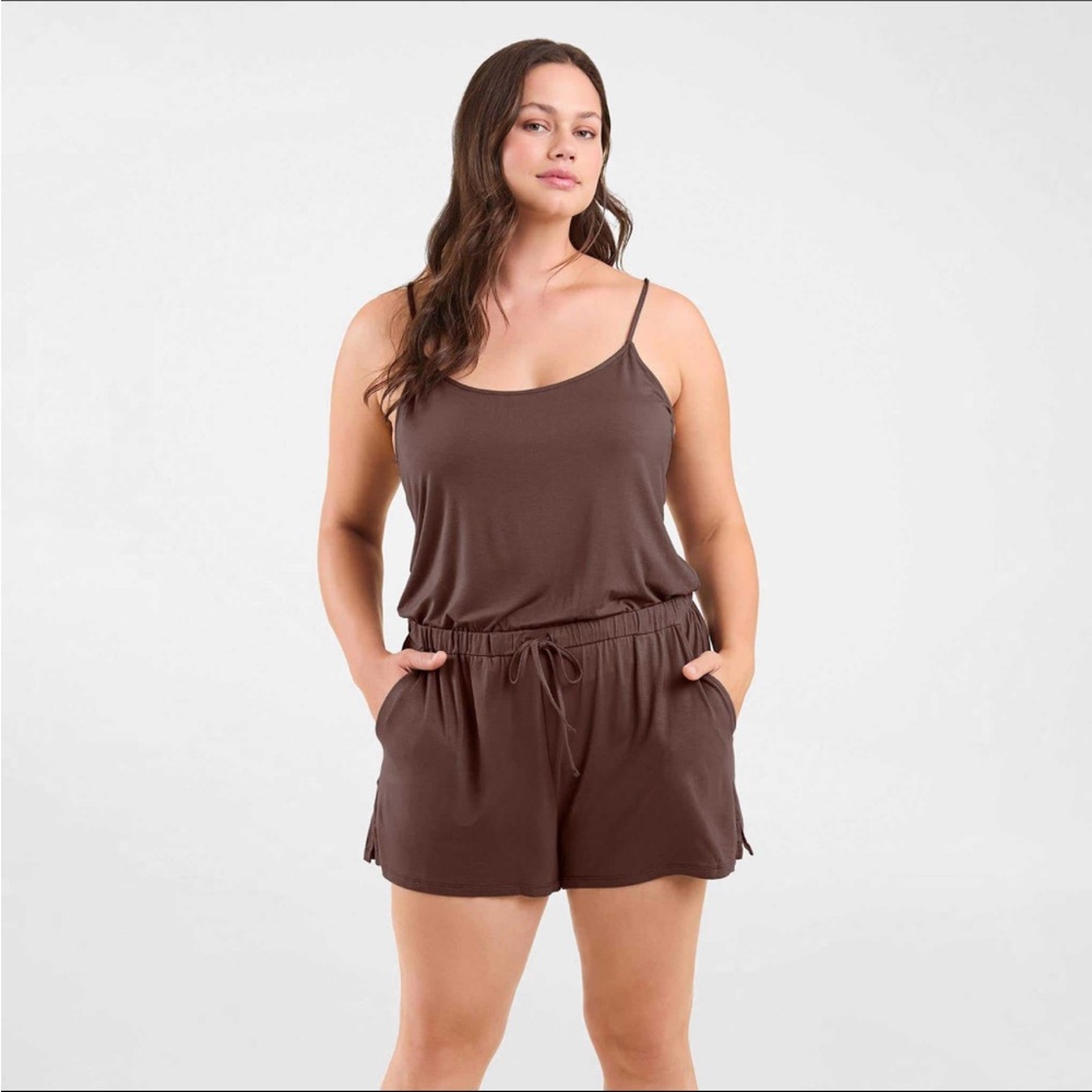 nuuds coffee sleep romper never worn